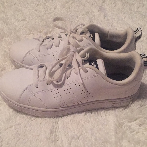 Adidas women sneakers - Picture 2 of 3